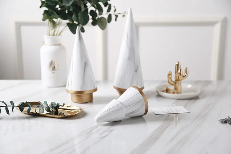 Nordic Ceramic Christmas Tree Ornament – Minimalist Black & White Décor