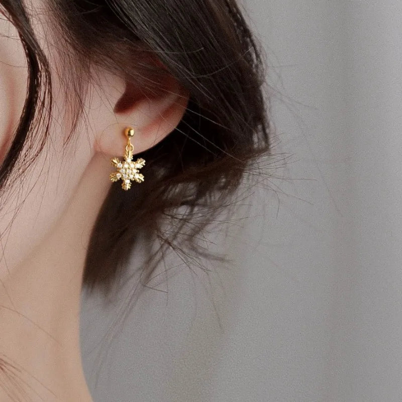 Jewellery Collection - New Red Bow Knot Snowflakes Drop Earring
